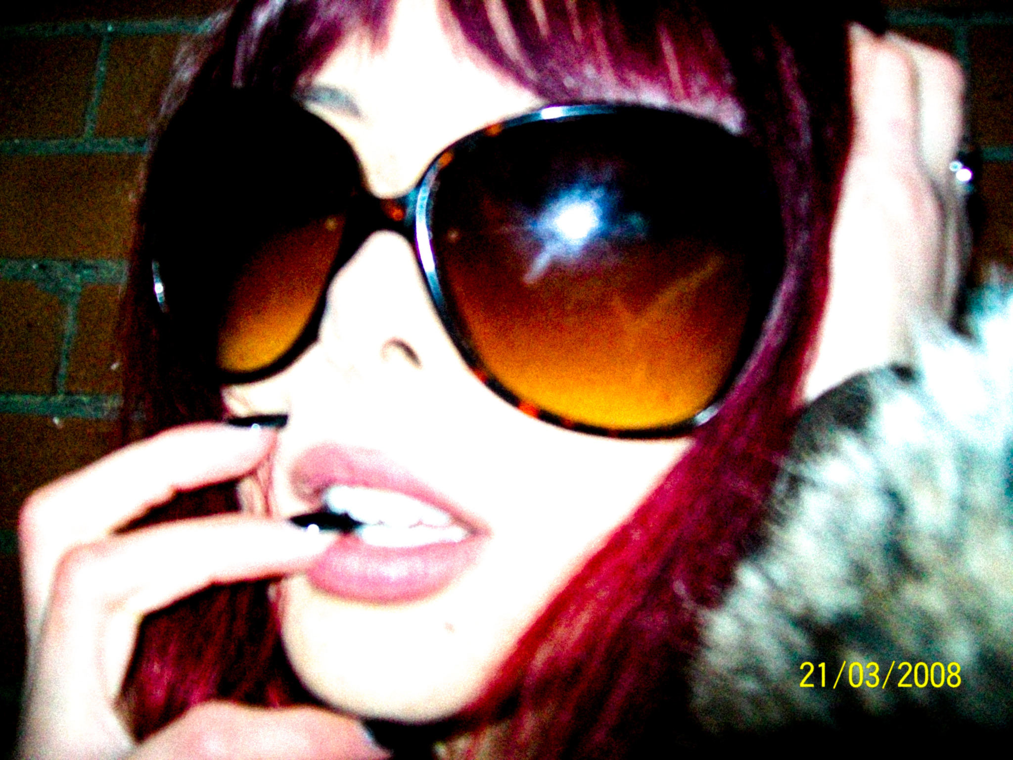 RIVRANT blurred editorial backdrop